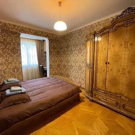 Cozy Apartment In Tbilisi Exterior photo